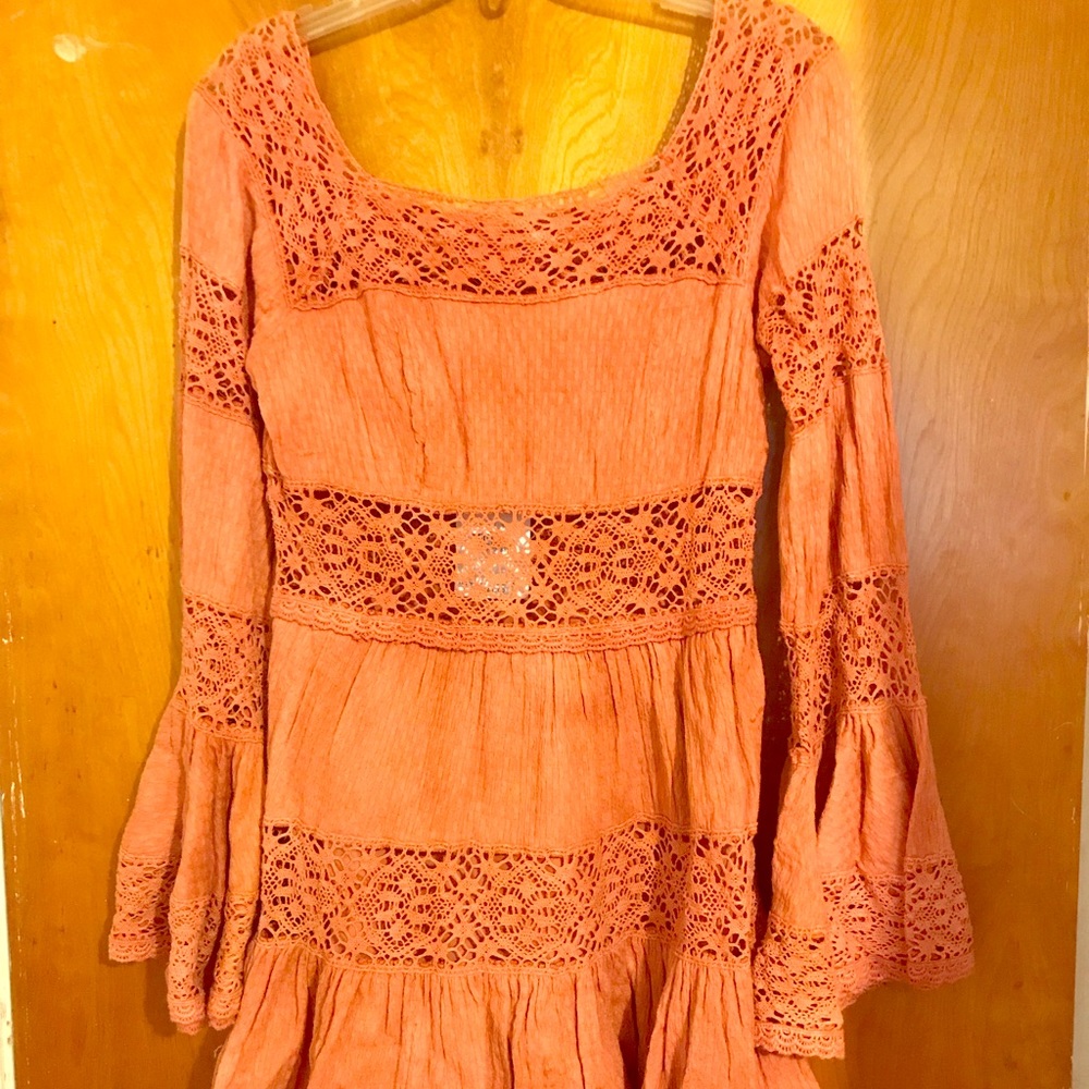Women’s dress